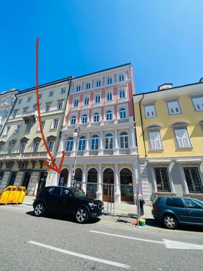 Piazzaborsa Charme Apartment Triest Exterior foto